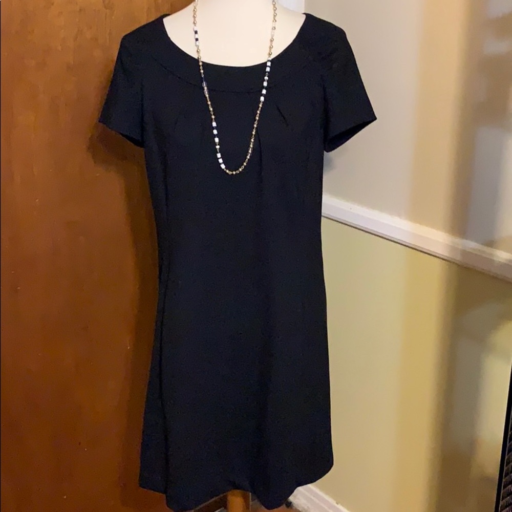 ❤️❤️❤️Adrienne Vittadini Little Black Dress Large